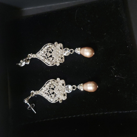 🤩 Vintage Silver Cubic zirconia Diamond and Pearl Chandelier earrings - Picture 2 of 6